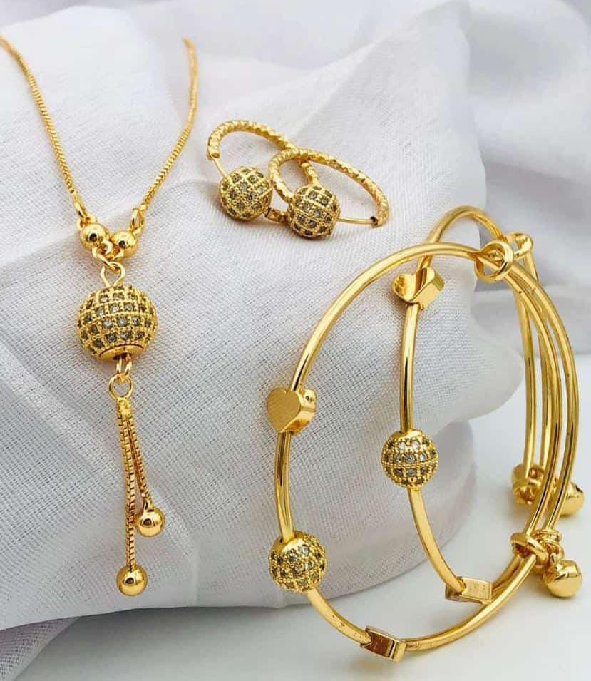 Zircon Ball Combo Set for Women β Adjustable Bangles with Lock Bali
